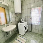 Daire Greenpark Candy Manor With Large Garden Close To Tokaj *