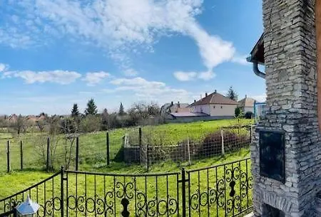 דירה Greenpark Candy Manor With Large Garden Close To Tokaj *