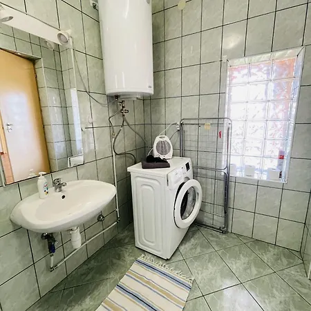 Greenpark Candy Manor With Large Garden Close To Tokaj דירה *